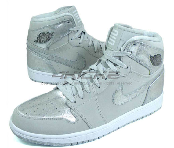 air-jordan-1-silver-anniversary-2