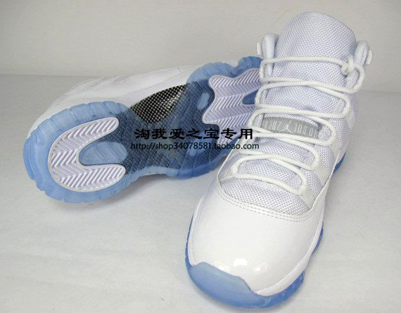 air-jordan-XI-gs-white-blue-ice-11