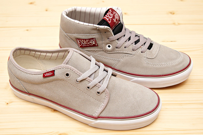 vans-cream-suede-pair-1