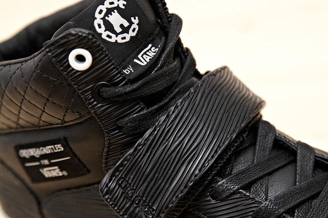 vans-crooks-castles-close-up-1