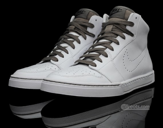 Nike Air Royal Mid - White - Black - Soft Grey