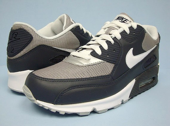 Nike Air Max 90 - Obsidian - White - Metallic Silver