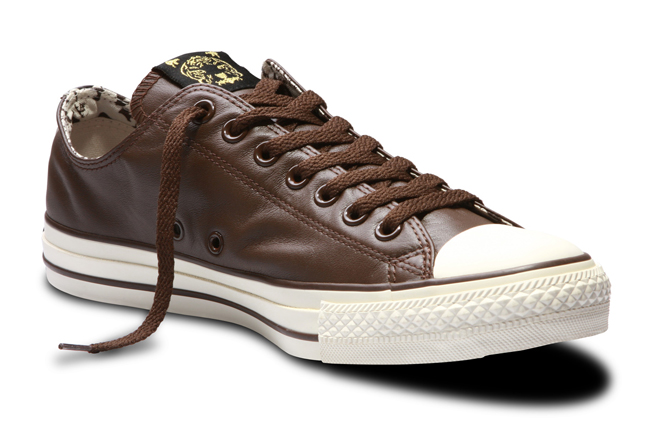 converse-chuck-taylor-year-tiger-11