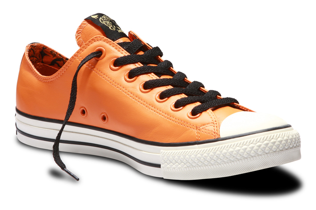 converse-chuck-taylor-year-tiger-18