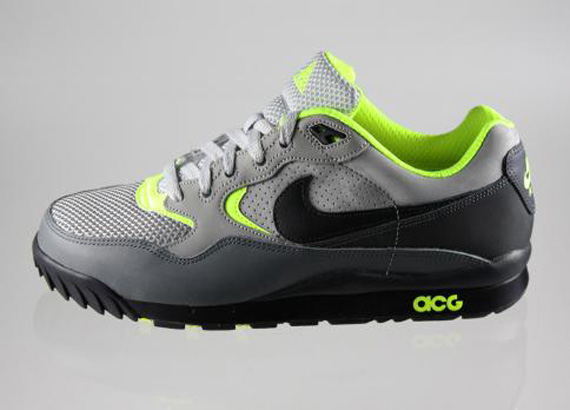 Nike ACG Air Wildwood LE – Neon Air Max 95 Inspired