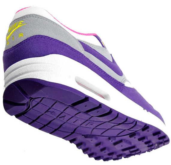 wmns-nike-air-max-1-purple-white-silver-000