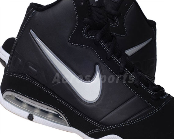 Nike Air Max Turnaround - Black - Metallic Silver - Available