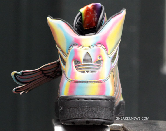 adidas-jeremy-scott-wings-rainbow-17