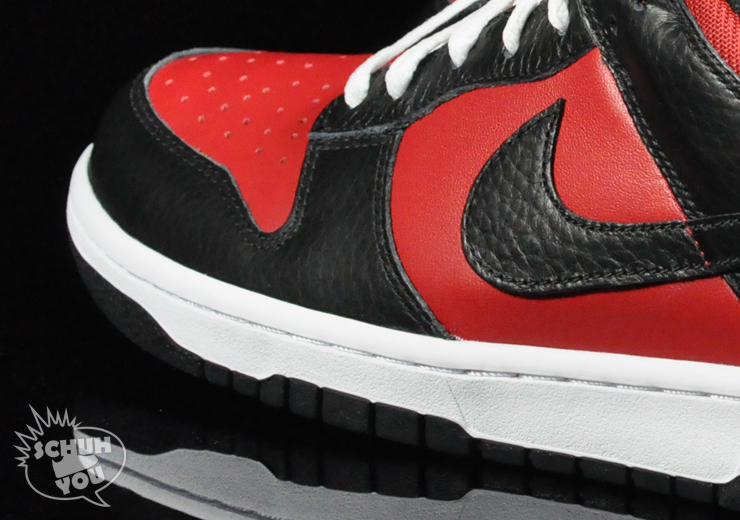 Nike-Dunk-Low-Black-Red-05