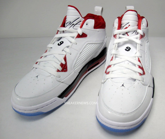 Air Jordan Flight 9 - White - Black - Varsity Red