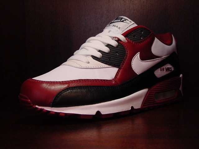 Nike Air Max 90 Red Black White 04