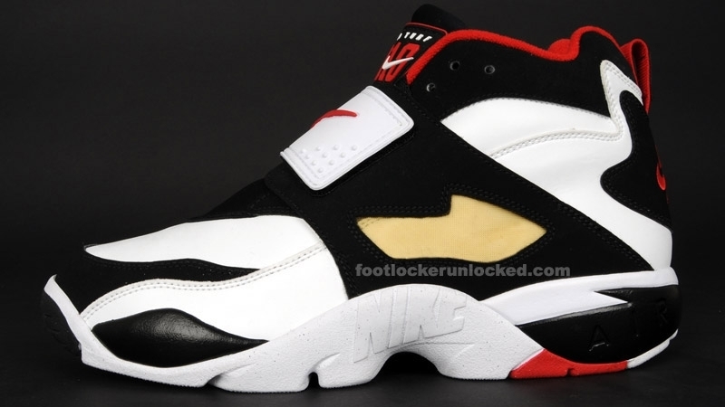 Nike Deion Air Diamond Turf Metallic Gold