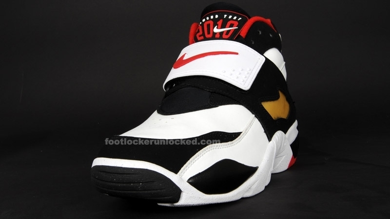 Nike Deion Air Diamond Turf Metallic Gold  1 