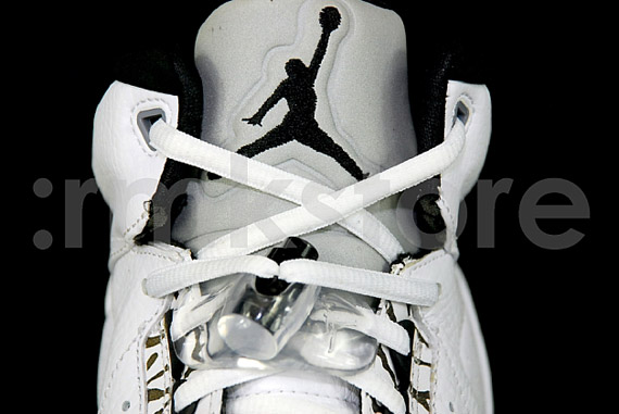 Jordan Rare Air White Cement Holiday 2010 01