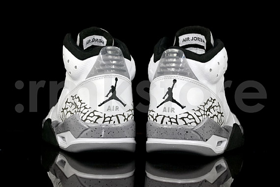 Jordan Rare Air White Cement Holiday 2010 03