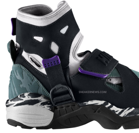 Nike Air Carnivore Zen Grey Oxidized Green 3