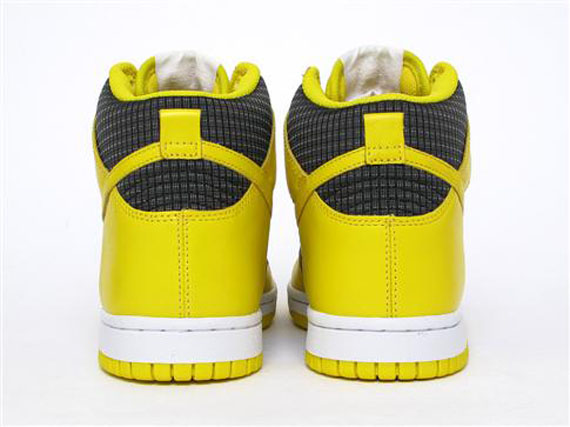 Nike Wmns Dunk High Yellow Black Green 03