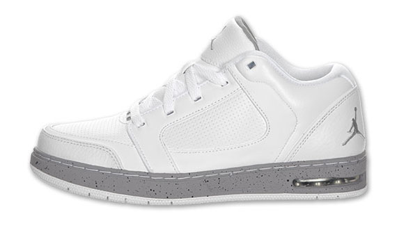 Jordan Classic Low White Grey 02