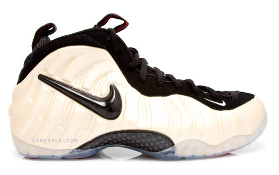 Nike Air Foamposite Pearl White 01