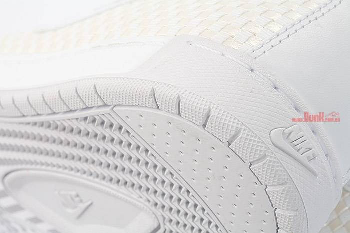 Nike Flytop Woven White Gold 01