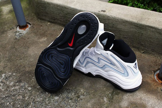 Nike Pippen 1 White Silver 00