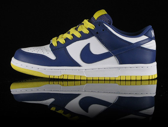 Nike Wmns Dunk Low Navy White Yellow 2