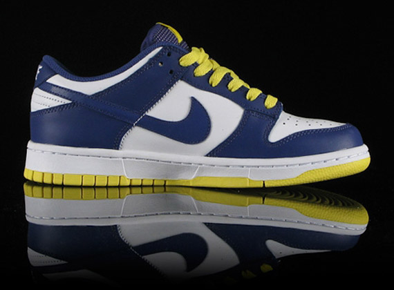 Nike Wmns Dunk Low Navy White Yellow 3