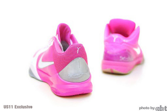 Nike Zoom Kobe V Think Pink Kay Yow 12