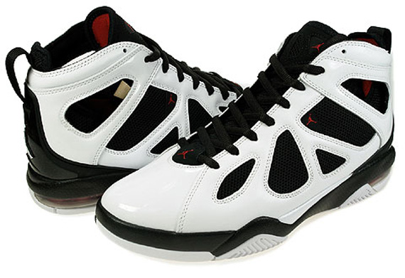 Air Jordan Airs White Varsity Red Black New Images 02