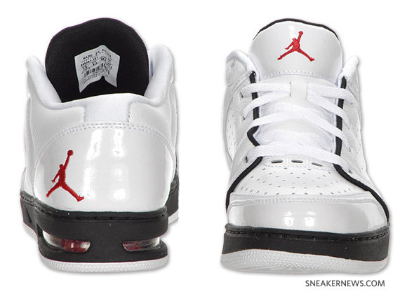 Jordan Classic Low - White - Black - Varsity Red