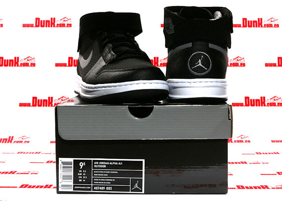 Air Jordan Alpha 1 Outdoor Black Stealth 06