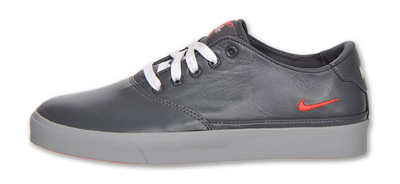 Nike Pepper Low Grey Orange 01