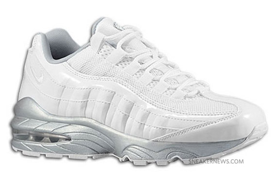 Nike Wmns Air Max 95 White Metallic Silver Air Attack