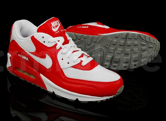 Nikeairmax90athleticswestomegapackred325018 600 03