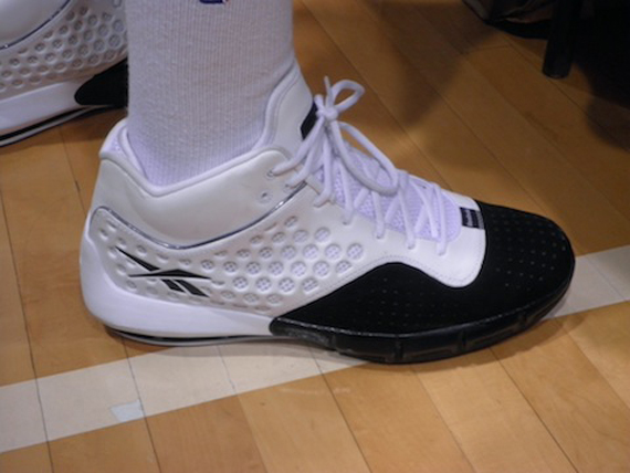 NBA Feet: John Wall – Reebok ATR Make it Rain