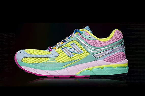 New Balance Night Rainbow 8 1