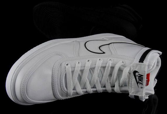 Nike Vandal High White Black Red 4