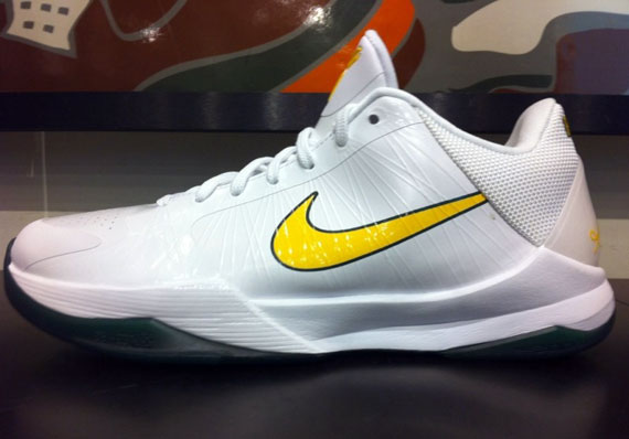 Nike Zoom Kobe V Rice Home 05