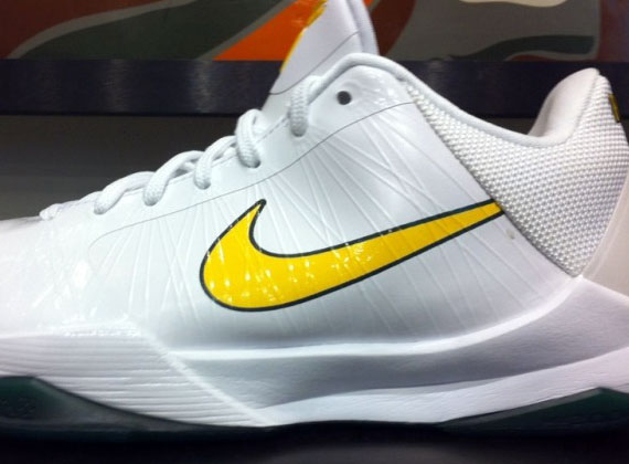 Nike Zoom Kobe V (5) - Rice H.S. Home PE | New Images