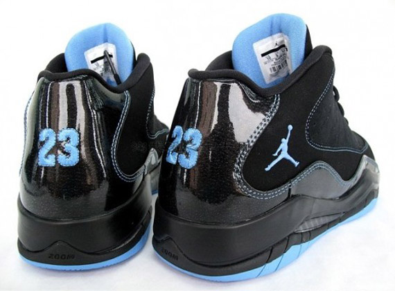 Air Jordan Hallowed Ground Low - Black - University Blue | November 2010