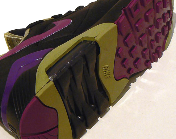 Nike Air 180 ND - Black - Plum - Gold