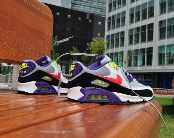 Nike Air Max 90 Footlocker I Am The Rules 04