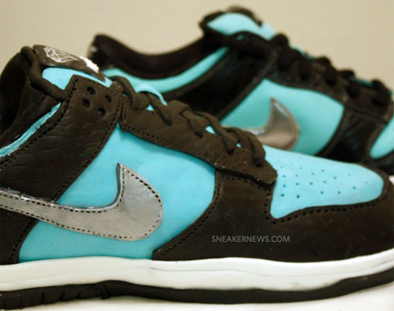 Nike SB Dunk Low 'Tiffany' Cake