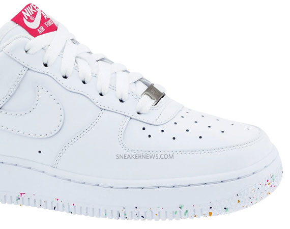 Nike Wmns Air Force 1 Low Rainbow Speckle 03