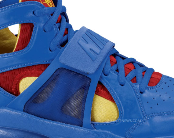 Nike Zoom Huarache Tr Mid Superman New Img 06