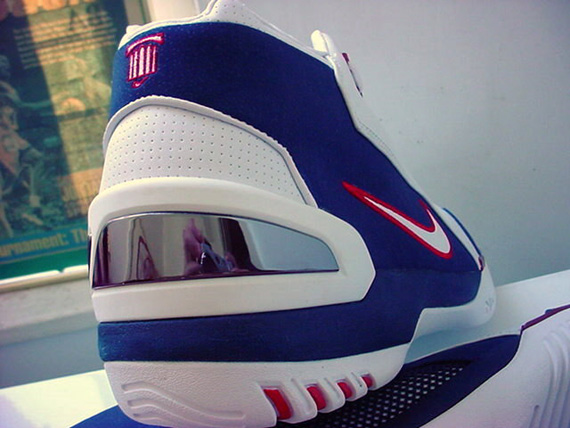 Usabasketball Lebron1 Athens 02
