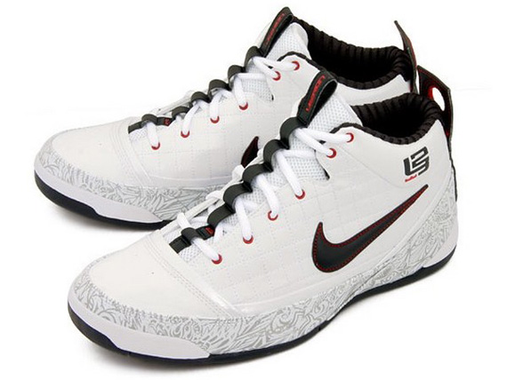 Usabasketball Lebrons Zla Uwr Tribal 02