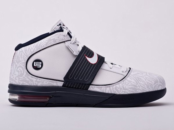 Usabasketball Lebrons Zs4 Uwr 01
