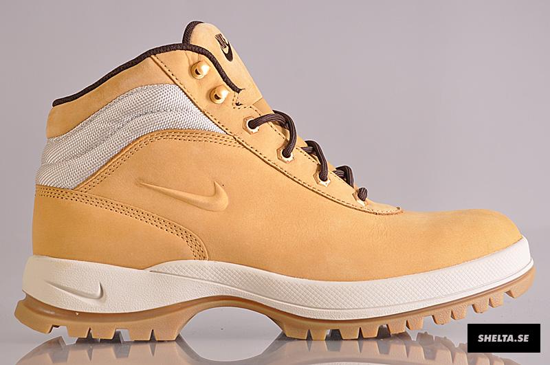 Nike Acg Mandara Boot 1