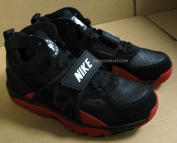 Nike Air Trainer Huarache Spring 2011 Preview 3